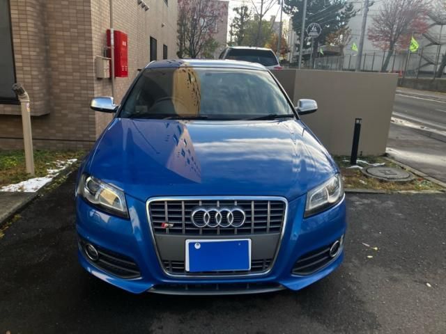 AUDI AUDI S3 SPORTBACK 2011