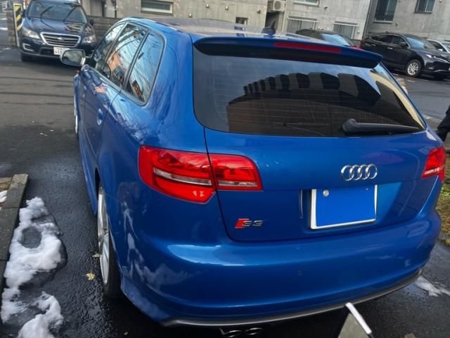 AUDI AUDI S3 SPORTBACK 2011