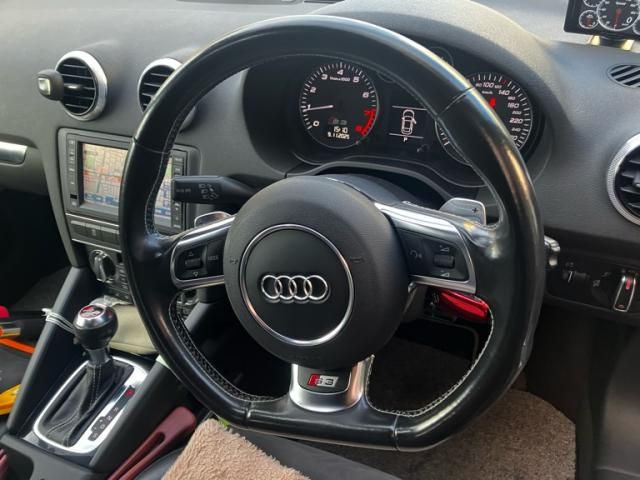 AUDI AUDI S3 SPORTBACK 2011