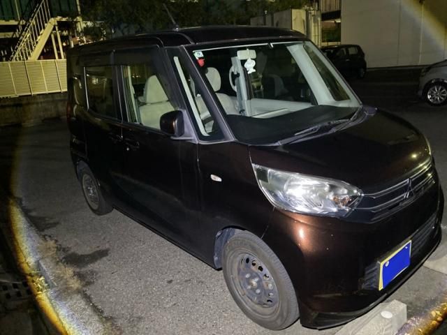 MITSUBISHI eK SPACE 2016