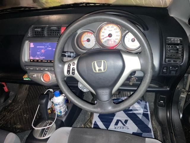 HONDA FIT 2006