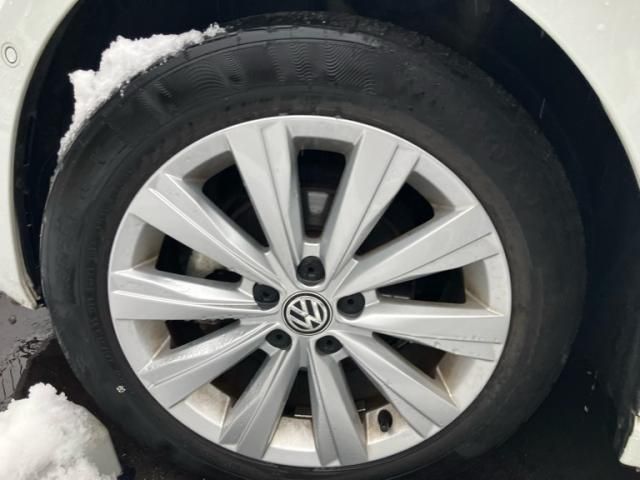 VOLKSWAGEN VOLKSWAGEN POLO 2020