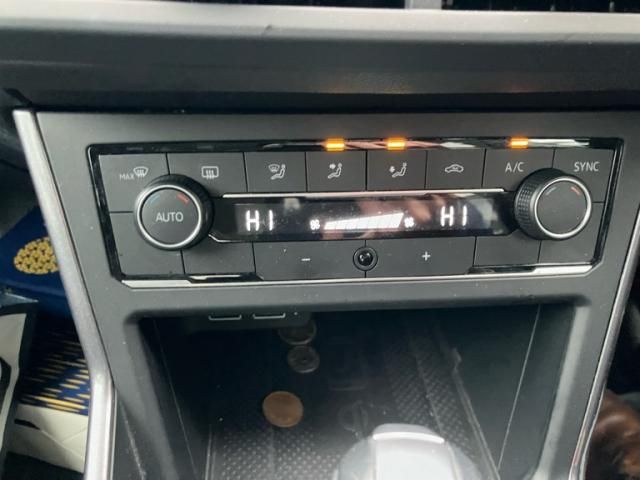 VOLKSWAGEN VOLKSWAGEN POLO 2020