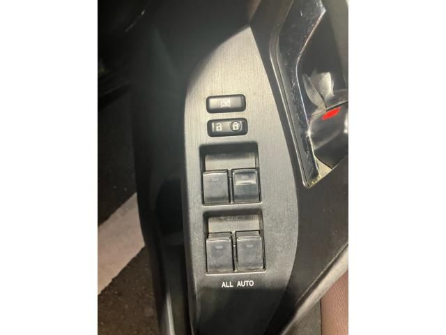 TOYOTA MARK X ZIO 4WD 2008