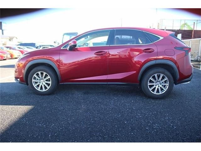 TOYOTA LEXUS NX200t 2016