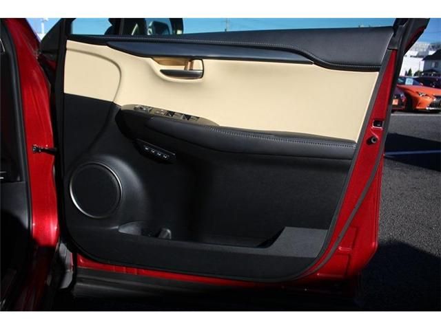 TOYOTA LEXUS NX200t 2016