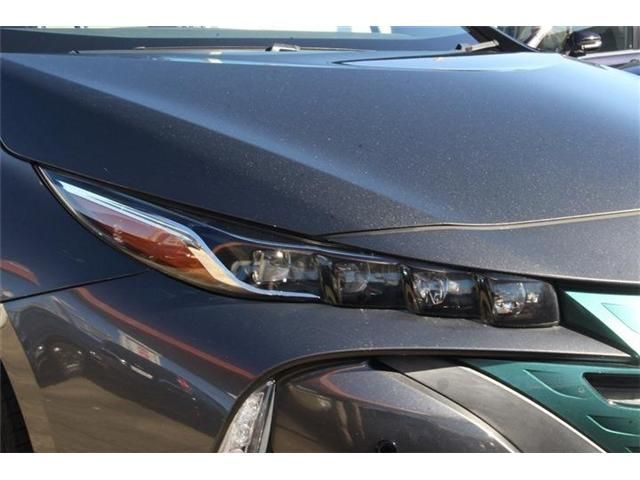 TOYOTA PRIUS PHV 2017