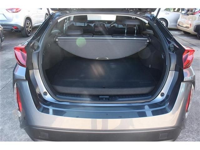 TOYOTA PRIUS PHV 2017