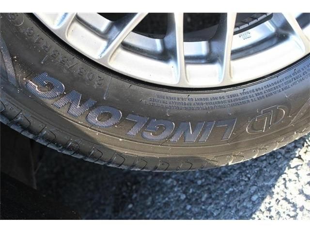 TOYOTA VOXY HYBRID 2019