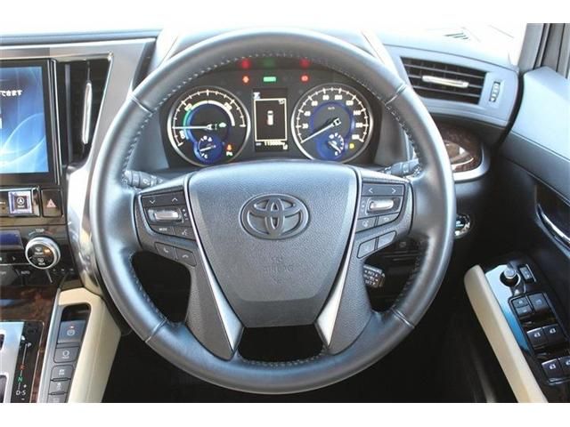 TOYOTA VELLFIRE  HYBRID 4WD 2018