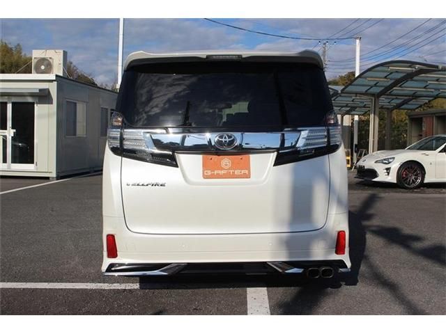 TOYOTA VELLFIRE 2015