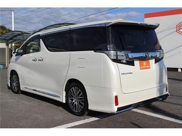 TOYOTA VELLFIRE 2015