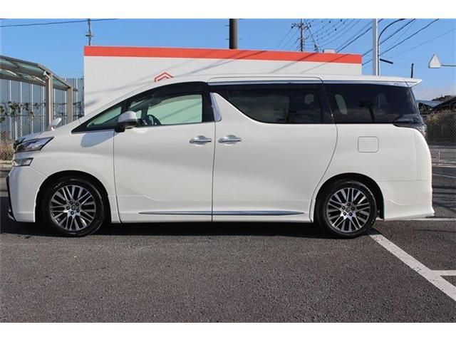 TOYOTA VELLFIRE 2015