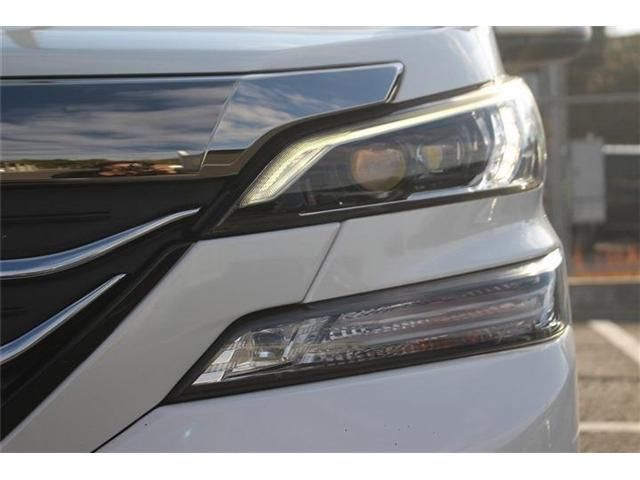 TOYOTA VELLFIRE 2015