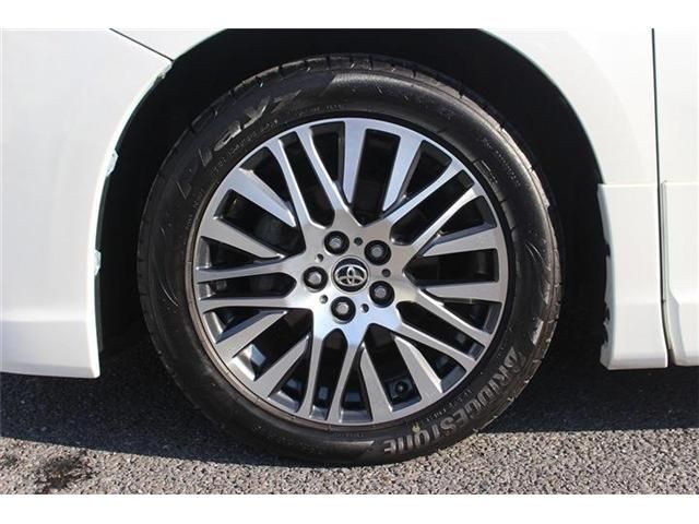 TOYOTA VELLFIRE 2015