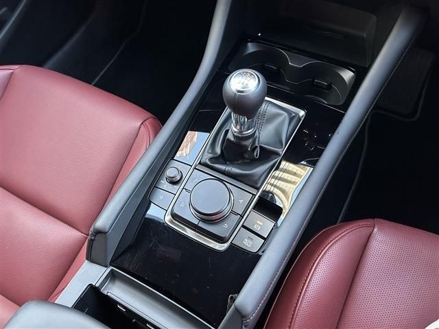 MAZDA MAZDA3 FASTBACK 2024