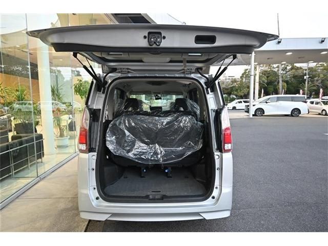 NISSAN SERENA  WG 2018