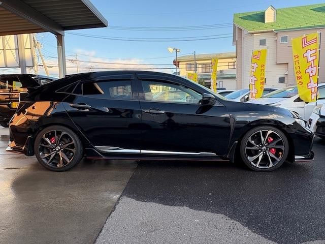 HONDA CIVIC hatchback 2019