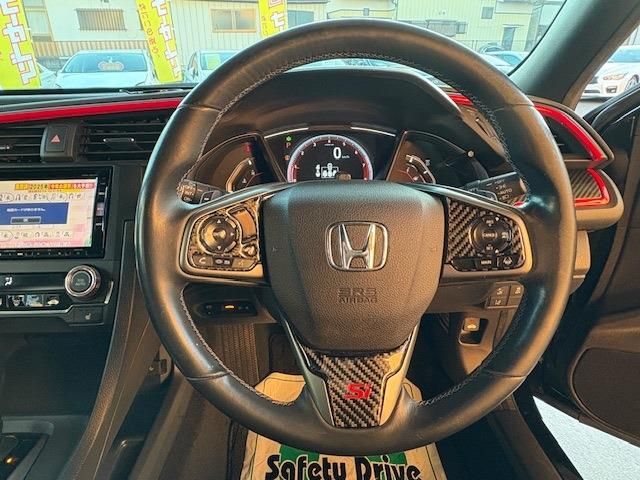 HONDA CIVIC hatchback 2019