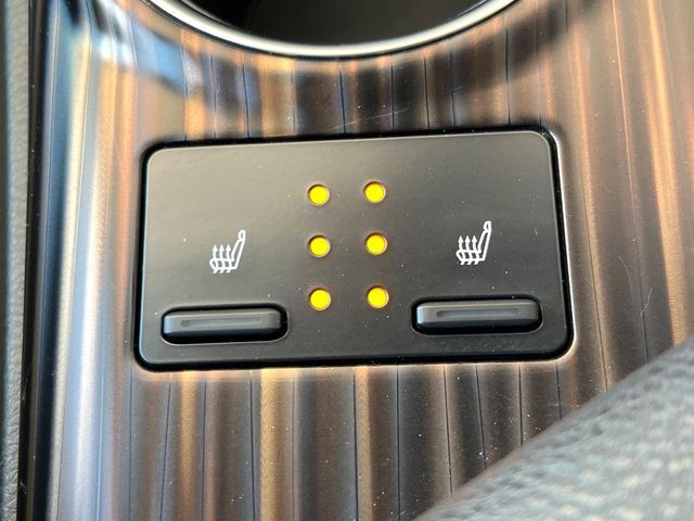 TOYOTA CAMRY HYBRID 2018