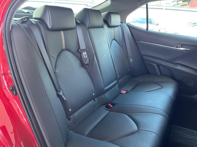 TOYOTA CAMRY HYBRID 2018