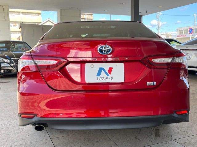 TOYOTA CAMRY HYBRID 2018