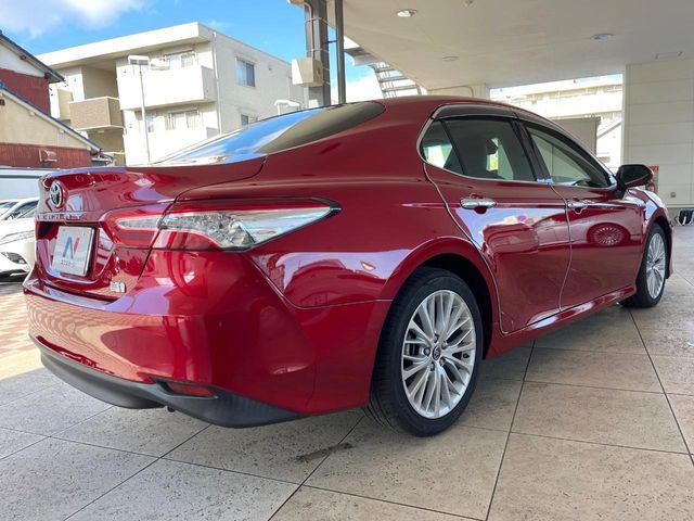 TOYOTA CAMRY HYBRID 2018