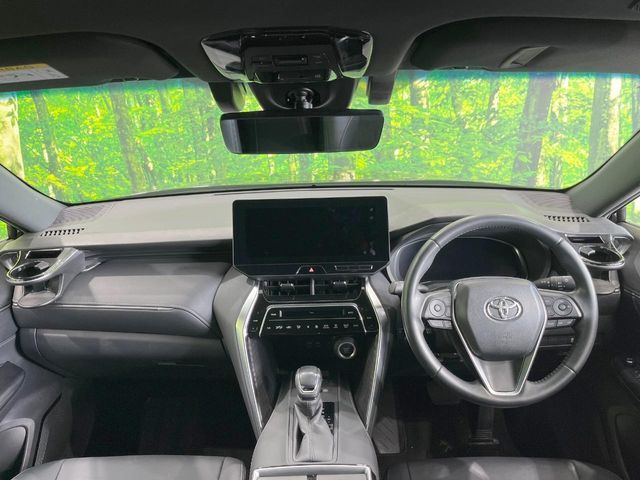 TOYOTA HARRIER 2WD 2023