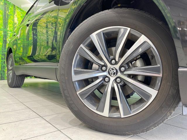 TOYOTA HARRIER 2WD 2023