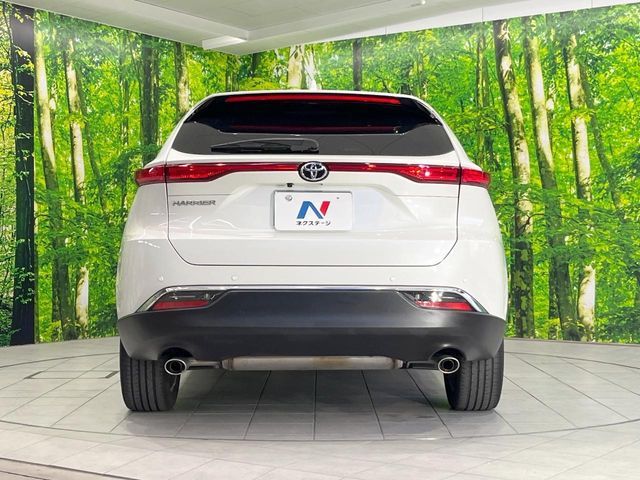 TOYOTA HARRIER 2WD 2022