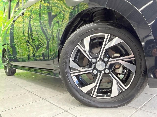 DAIHATSU TANTO CUSTOM 2019