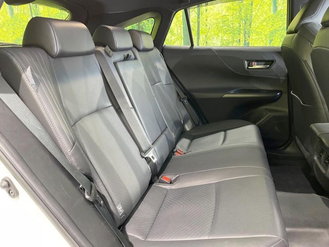 TOYOTA HARRIER HYBRID 2023