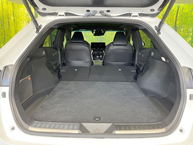 TOYOTA HARRIER HYBRID 2023