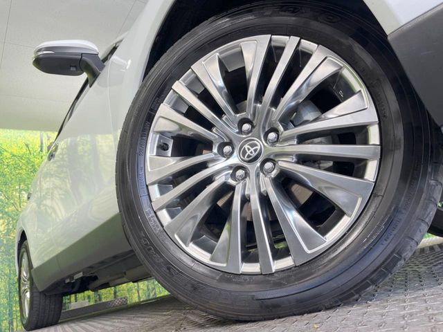 TOYOTA HARRIER HYBRID 2023