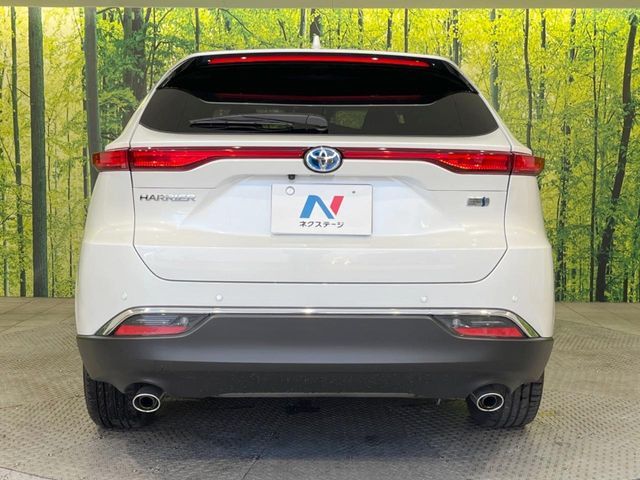 TOYOTA HARRIER HYBRID 2023
