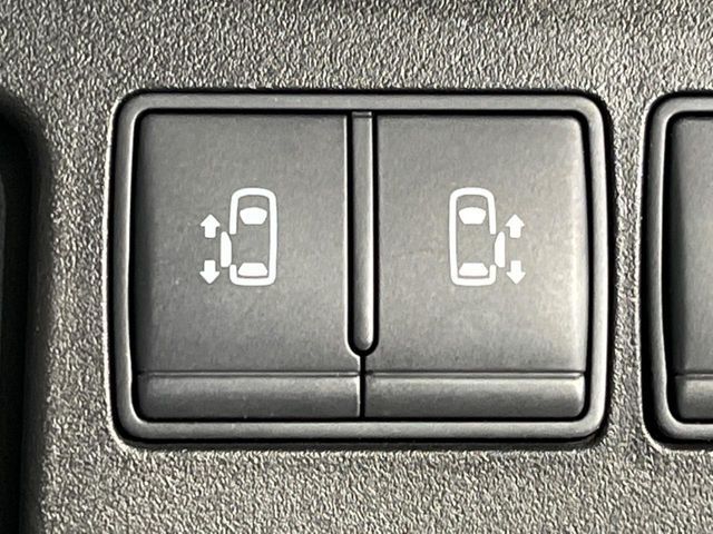 NISSAN SERENA  S-HYBRID 2014