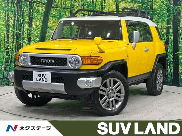 TOYOTA FJ CRUISER 4WD 2015