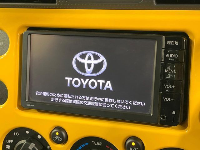 TOYOTA FJ CRUISER 4WD 2015