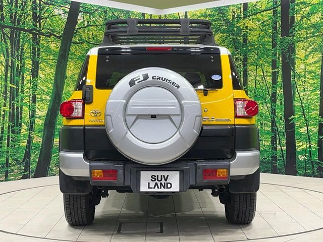 TOYOTA FJ CRUISER 4WD 2015