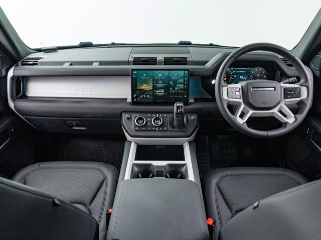 ROVER ROVER DEFENDER 2024