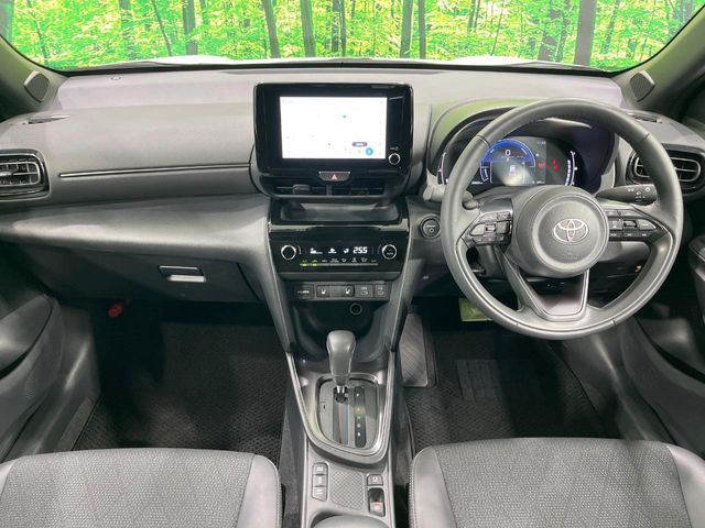 TOYOTA YARIS CROSS HYBRID 2025