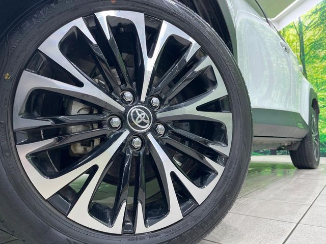 TOYOTA YARIS CROSS HYBRID 2025