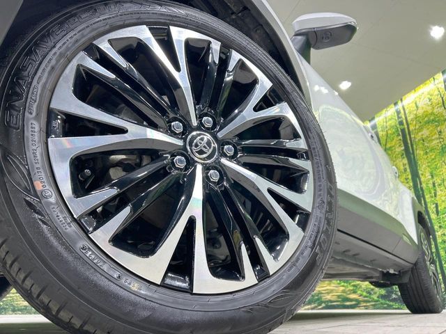 TOYOTA YARIS CROSS HYBRID 2025