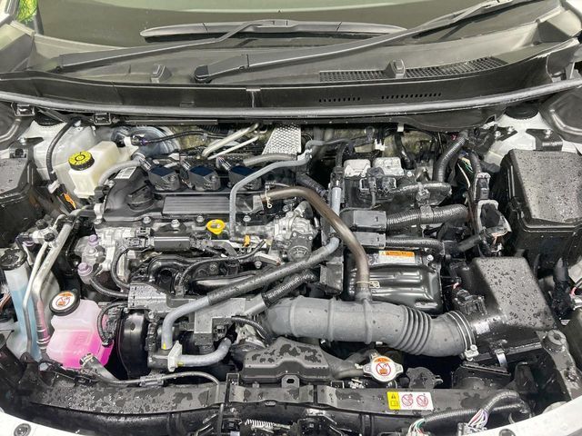 TOYOTA YARIS CROSS HYBRID 2025