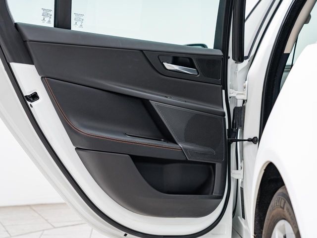 JAGUAR JAGUAR XEseries 2018