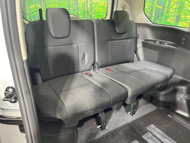 NISSAN SERENA  WG 2024