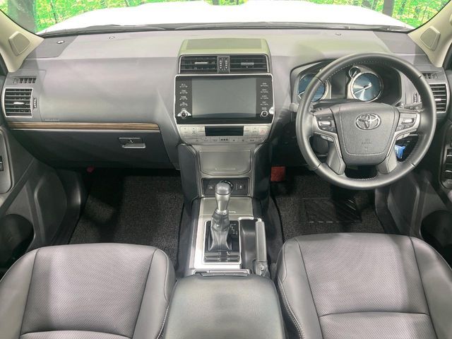 TOYOTA LANDCRUISER PRADO 2023