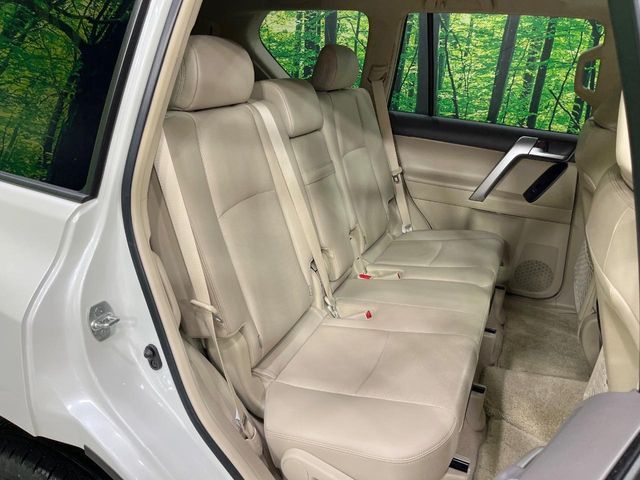 TOYOTA LANDCRUISER PRADO 2023