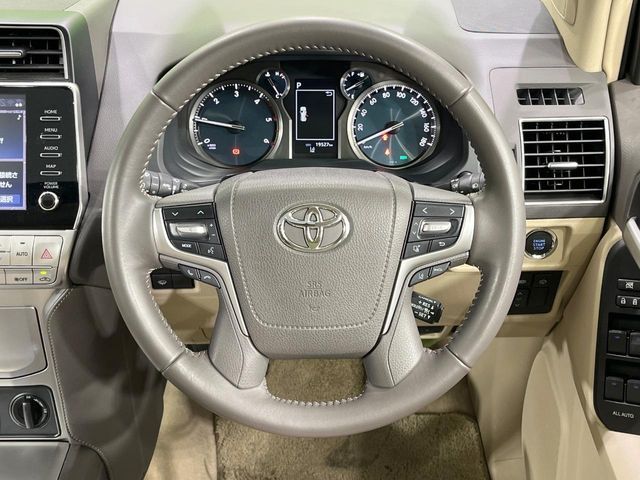 TOYOTA LANDCRUISER PRADO 2023