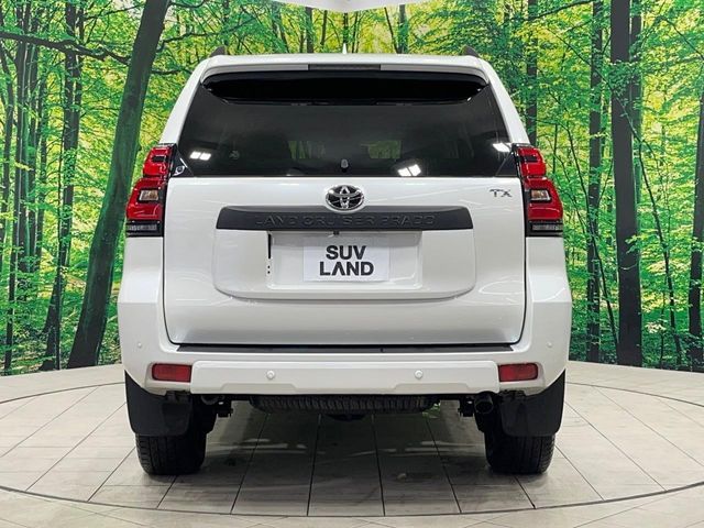 TOYOTA LANDCRUISER PRADO 2023